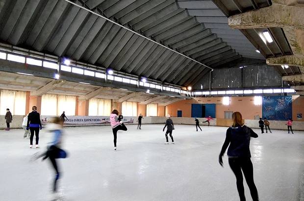 У Києві збережуть льодову арену «Крижинка»