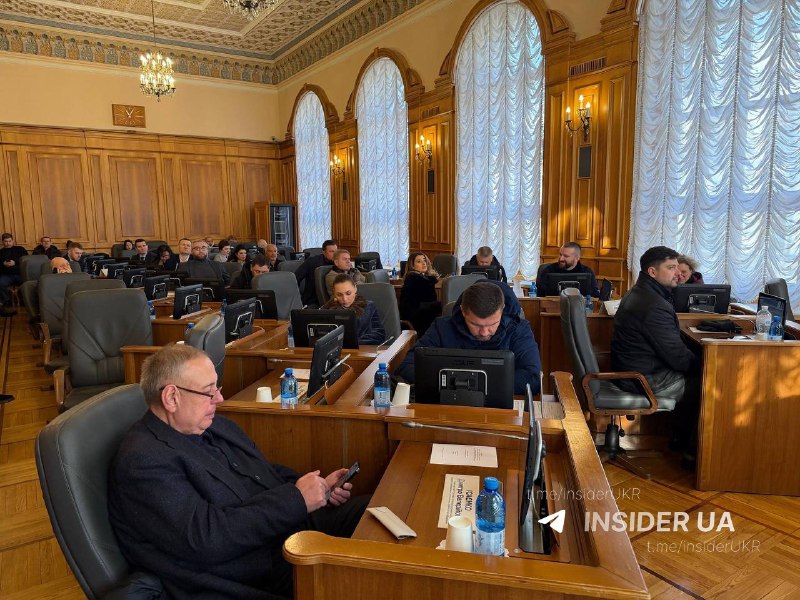 У Верховній Раді відсутнє опалення: депутати працюють у холоді