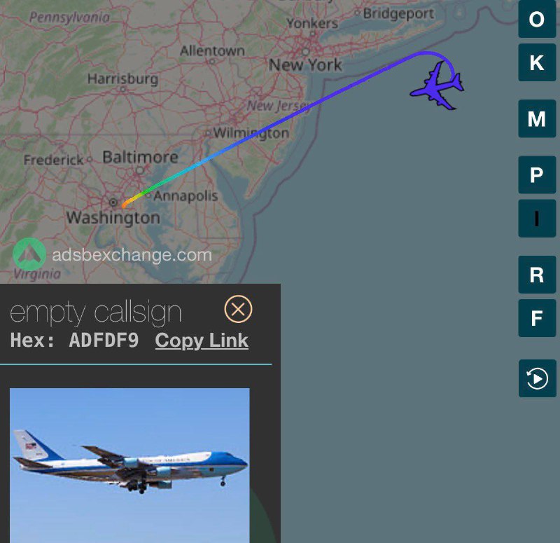 Літак Дональда Трампа здійснив аварійну посадку ✈️