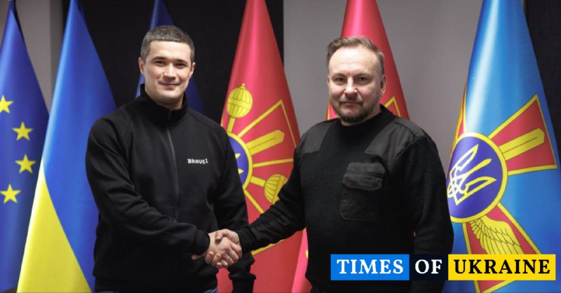 Сергій Стерненко та Бескрестнов стали радниками Міністра оборони 3