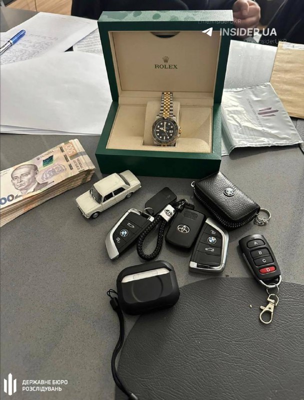 У Києві викрили підпільний склад підробленого брендового взуття на 8 млн грн 3